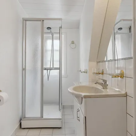 بيت للعطل Pet Friendly In With Kitchen *